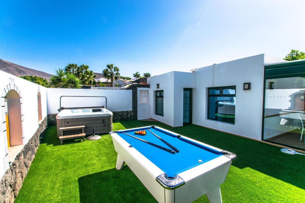 Villa Los Arcos - Lh160 By Villas Now Ltd Playa Blanca  Exteriör bild